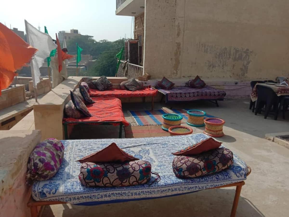 Neem Guest House Jaisalmer Bagian luar foto