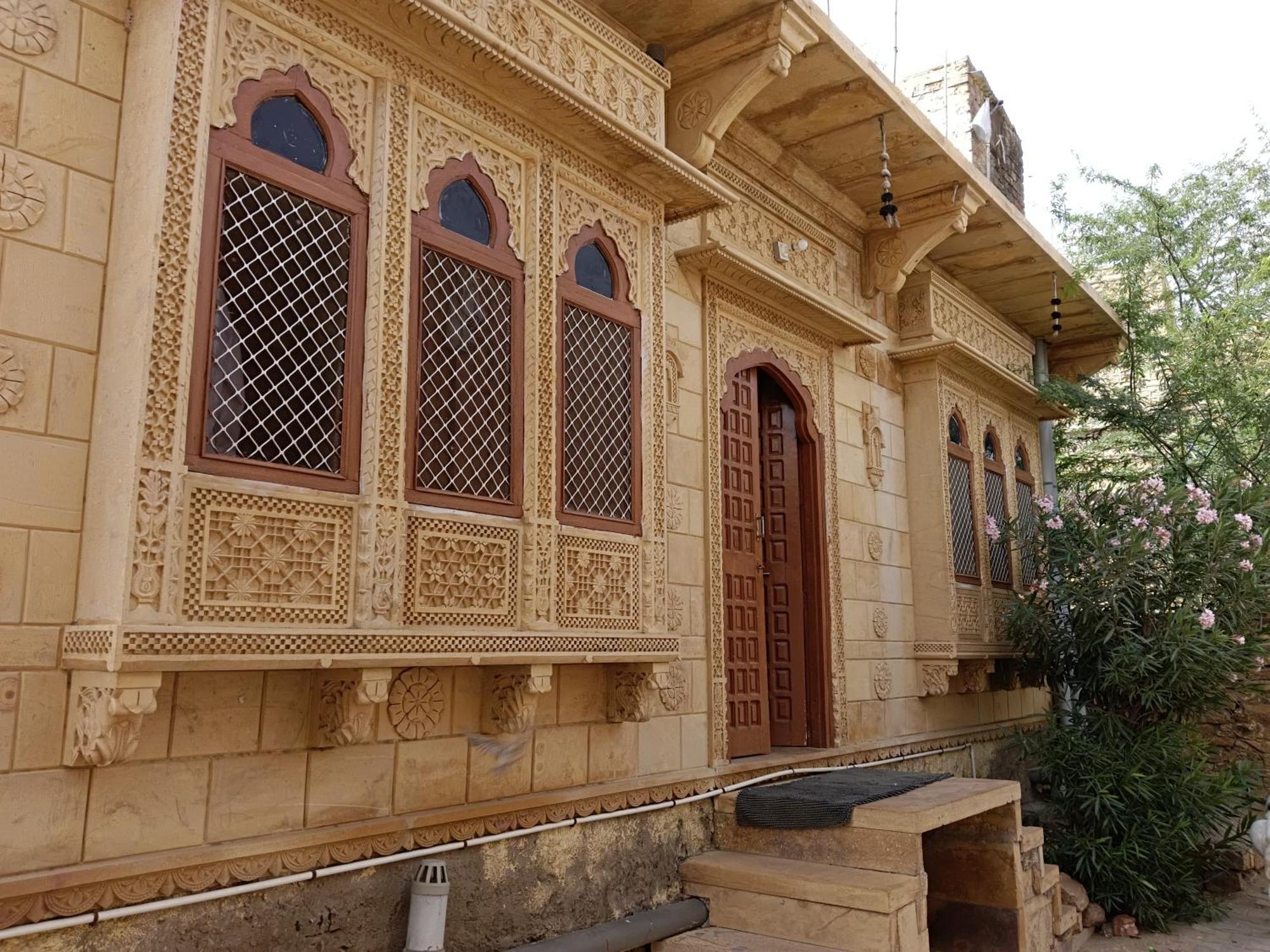 Neem Guest House Jaisalmer Bagian luar foto