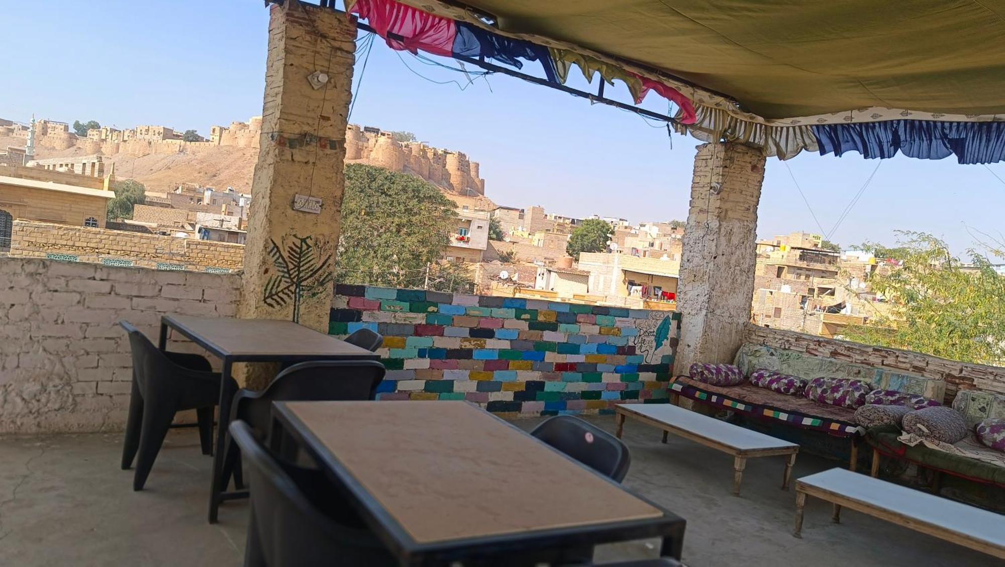Neem Guest House Jaisalmer Bagian luar foto