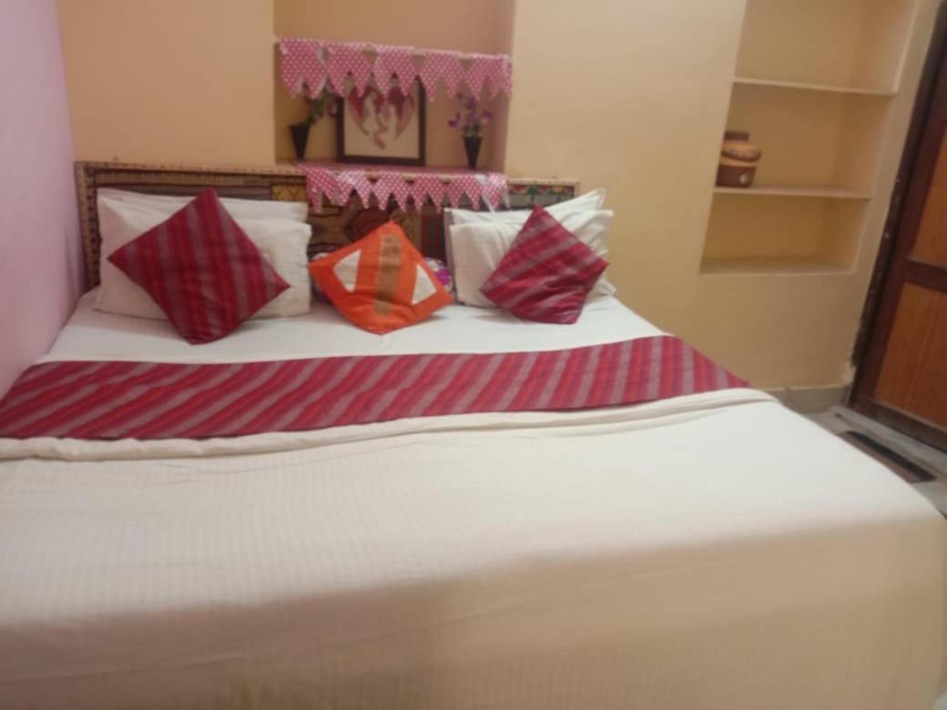 Neem Guest House Jaisalmer Bagian luar foto