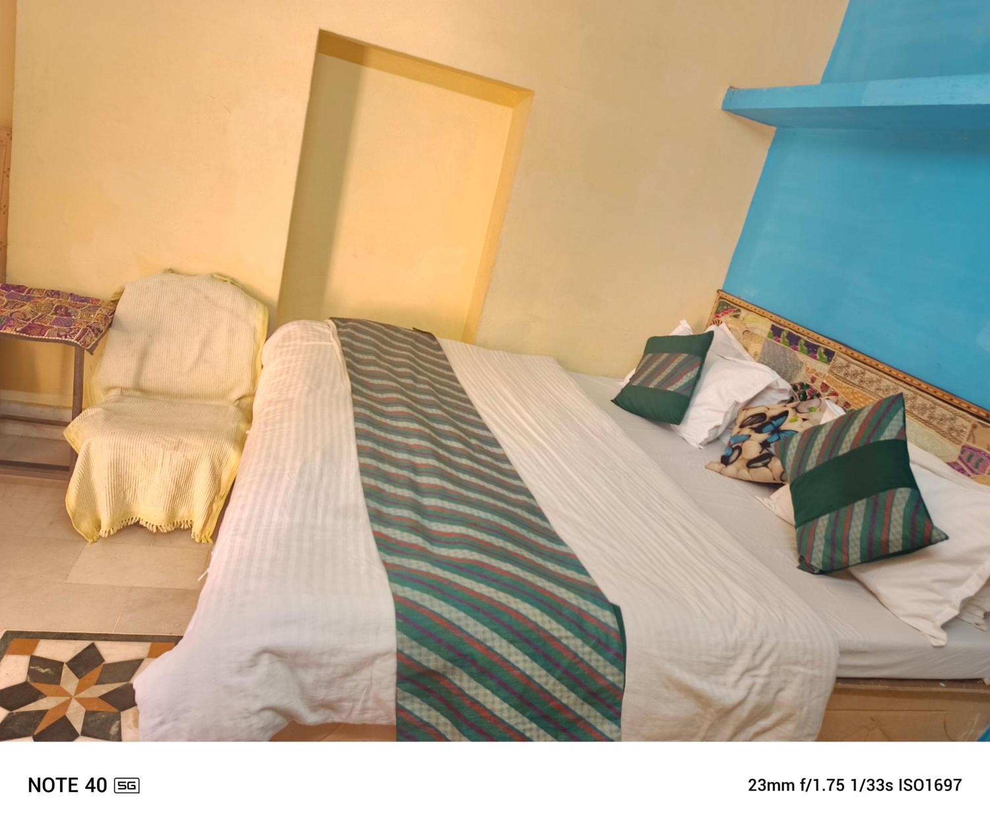 Neem Guest House Jaisalmer Ruang foto