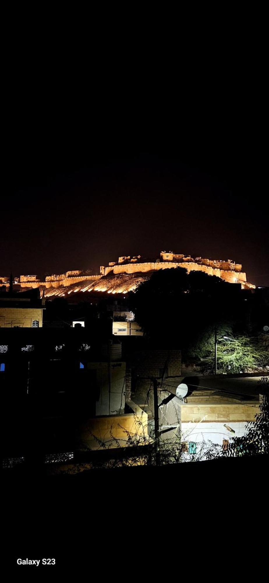 Neem Guest House Jaisalmer Bagian luar foto